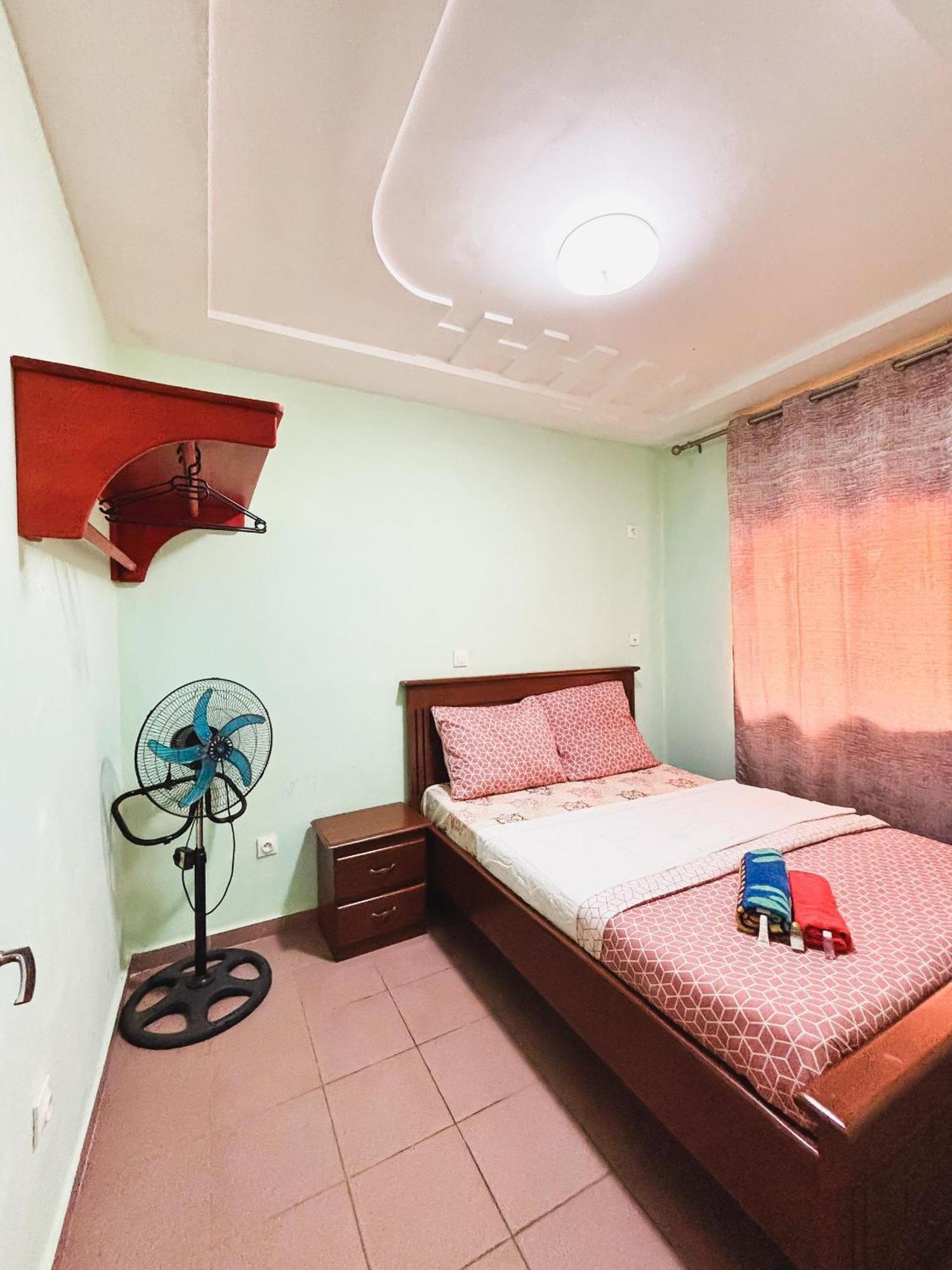 Résidence Des 7 Collines Yaoundé Extérieur photo